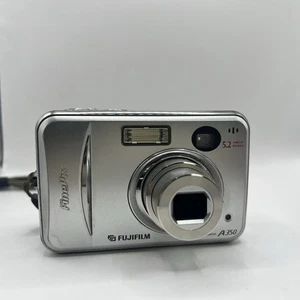 Fujifilm Digitalkamera FinePix A350 5.2MP silber getestet - Bild 1 von 11