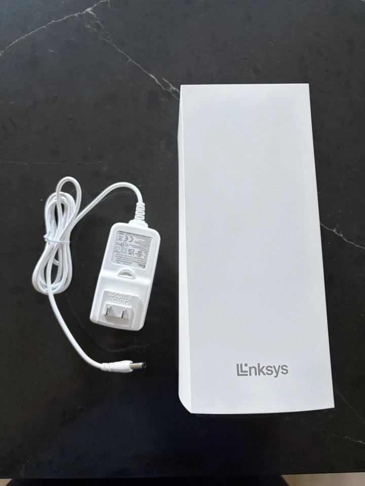 Linksys MX4300 LN1301  Tri-band Wi-Fi 6 4.2Gbps - White - Image 1 of 4