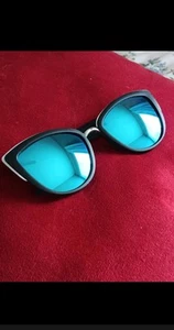 Quay Australia My Girl 126 Mirrored Sunglasses - Picture 1 of 10