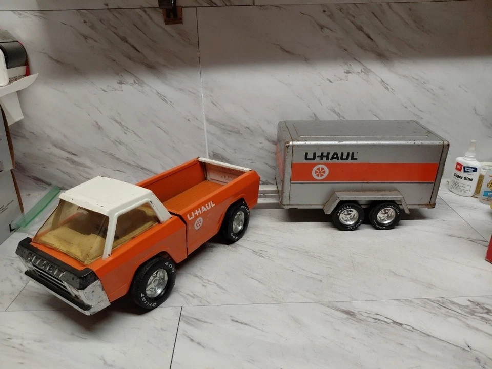 Vintage Nylint Truck & Duel Axle Trailer,nice Vintage Uhaul  - Image 1 of 4