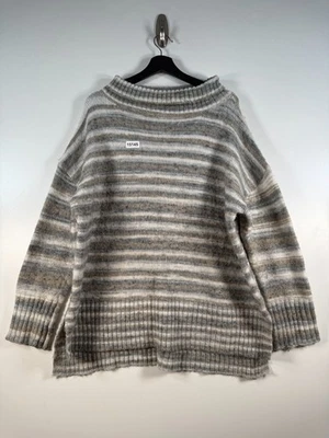 Suéter Mersea Para Mujer Cuello Simulado Rayas Calce Relajado Gris Talla Única 24.5x29.5 Foto 1 de 4