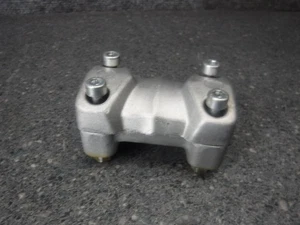 17 Polaris Axys SKS 800 Handlebar Clamp 31Q - Picture 1 of 3