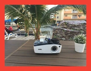 Benq MX723 HDMI Projector 3D Ready NEW LAMP(1 YR WARRANTY) - Picture 1 of 9