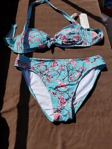 NEU Esprit Bikini- Set Größe Oberteil 80 cup B Hose 40 - Bild 1 von 6