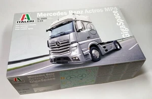 ITALERI 3905 LKW & Anhänger Modell 1/24 Mercedes Benz Actros MP4 GigaSp. T3905 - Bild 1 von 2