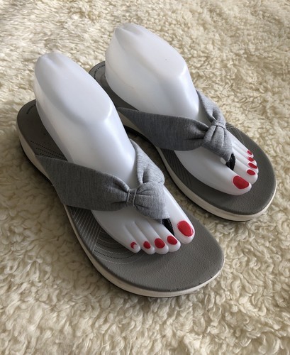 Sandali infradito Clarks Cloud Steppers Arla infradito zeppa donna taglia US 10 M