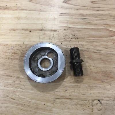 1995-1999 Mitsubishi Eclipse Adaptador Filtro Aceite y Roscas Filtro Aceite Foto 1 de 4