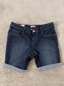 SO Bermuda Denim Shorts for Girls Size 14 1/2 - Adjustable Waist - New With Tags - Picture 1 of 2