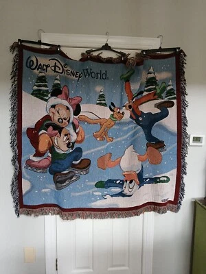 Disney Mickey Mouse tapiz manta Minnie Pluto patinaje sobre hielo vacaciones nieve Foto 1 de 4