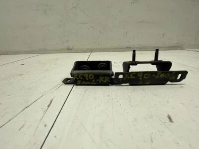 DOBRADIÇA DIANTEIRA ESQUERDA PARA CAPÔ DE MOTORISTA VOLVO XC90 2006 FÁBRICA - Imagem 1 de 2