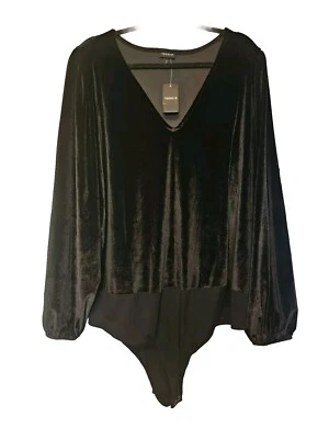 Sexy Body Torrid 4x Negro Elastizado Terciopelo Cuello en V Manga Larga Talla Grande 4 Nuevo con Etiquetas Foto 1 de 2