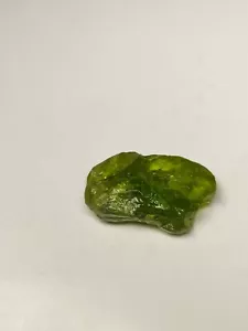 Unique Peridot Formation - 32 Carats - One-of-a-Kind - Picture 1 of 12