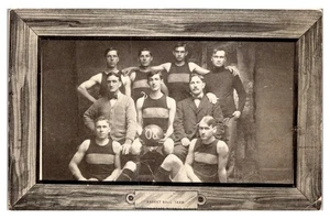 EDINBORO, PENNSYLVANIA - STATE NORMAL SCHOOL BASKETBALL TEAM - 1908 POSTCARD - Picture 1 of 2