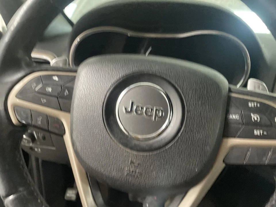 Driver Air Bag Front Driver Wheel Jeep Fits 16-18 GRAND CHEROKEE 955461 Foto 1 de 4