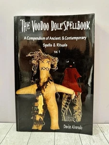 The Voodoo Doll Spellbook Alvarado Occult Spells Ritual Magick Folklore 2010 PB - Bild 1 von 1