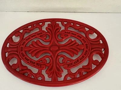 Cast Iron Large Trivet Oval Footed Red Enameled Metal Hot Plate Ornate Farmhouse - Image 1 of 4