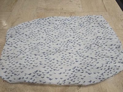 Sábana Ajustable Pottery Barn Kids Jack Whale Cuna Azul Marino Blanco Algodón Orgánico  Foto 1 de 4