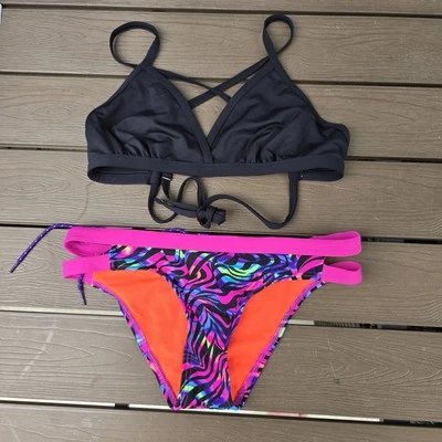 Top triangular negro liso TYR para mujer con parte inferior de bikini de cebra de neón talla S NUEVO muestra Foto 1 de 3