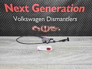 2011 - 2018 Volkswagen Jetta Right Side Rear Upper Seat Release Latch Mechanism - Picture 1 of 8