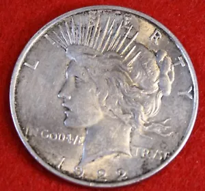 1922-D Peace Dollar 90% Silver Coin Circulated PE320 - Picture 1 of 2