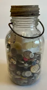 Großes Einmachglas mit Vintage Knöpfen viele Größen Muster und Farben - Bild 1 von 2
