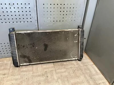 2003 Hummer H2 Radiator Factory OEM Replacement Part Foto 1 de 4