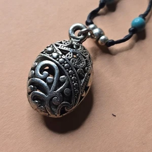Vintage Egg Shaped Detailed Floral & Scroll Pendant On Beaded Cord 15" - Picture 1 of 4