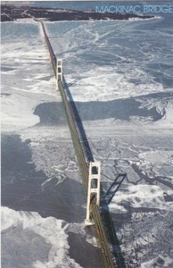 Winter Icy Lake-Mackinac Bridge, Michigan - Bild 1 von 2