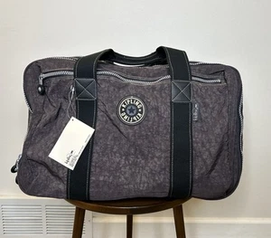 Vintage Kipling Travel Duffle Bag Expanding NWT 22 x 14 x 8 - Picture 1 of 15