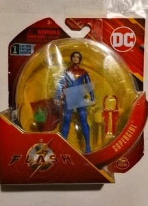 DC The Flash Movie SUPERGIRL 4” Figure 1° Edizione *Nuovo con scatola danneggiata - Foto 1 di 2