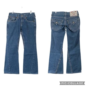 Pantalones de mezclilla True Religion rectos talla 29” botones estrás lavado medio tiro bajo - Imagen 1 de 16