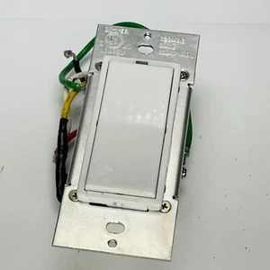 HAI 35A00-1 UPB 600 Watt Dimmer Switch - White - Picture 1 of 2