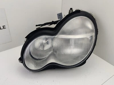 MERCEDES BENZ C-KLASSE W203 270 CDI Hauptscheinwerfer links A2038201161 BOSCH 💯 - Bild 1 von 4