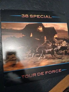 38 SPECIAL TOUR DE FORCE Vinyl LP 1983 A&M SP 4971 M- VG - Picture 1 of 6