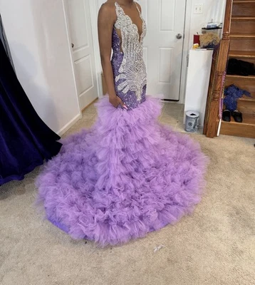 Sparkle 薰衣草舞会礼服 6 码 — 第 1/4 张图片