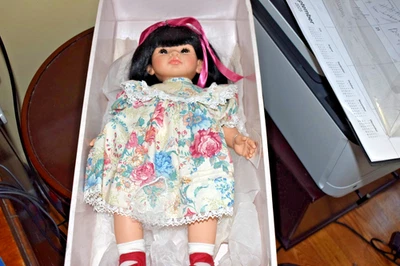 Muñecas de Pauline Bjonness Jacobsen con caja original. Yasmin #151 1989 Foto 1 de 4