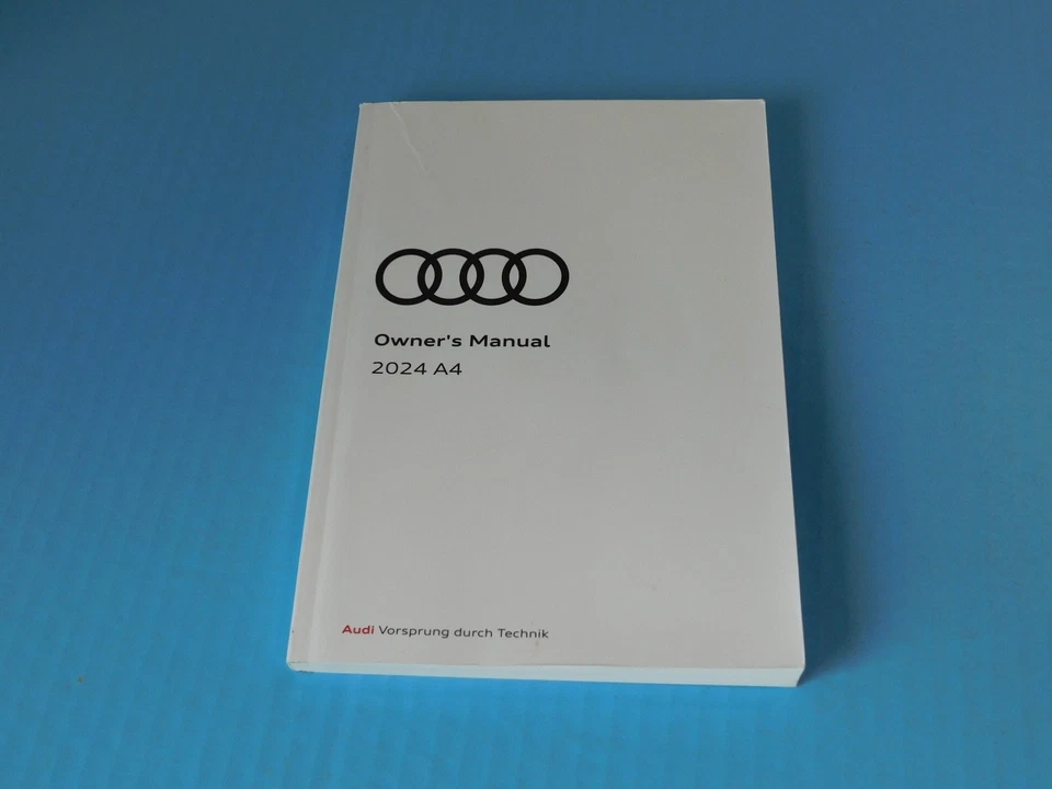 Used 2024 Audi A4 Factory Owners Owner's Manual Foto 1 de 1