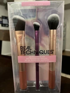 Juego de cepillos Real Techniques Perfect Finish Kit - Pack de 3 - Imagen 1 de 7