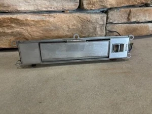 1980-1992 Cadillac Brougham RIGHT Side Door Arm Rest Switch Plate PN#20159821 - Bild 1 von 4