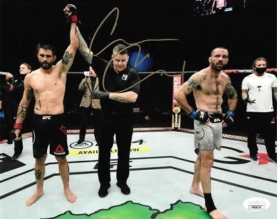 Foto autografiada de Carlos Condit 8x10 certificado de autenticidad JSA UFC MMA firmada por campeón nacido asesino Foto 1 de 2