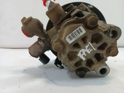 Bomba de dirección asistida Toyota Sequoia 2008-2019 Foto 1 de 4