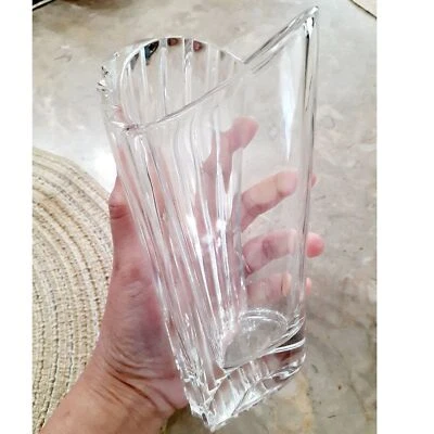 Lead Crystal Glass Heart Shaped Ribbed Asymmetrical Centerpiece Flower Vase 6.5" - Image 1 of 4