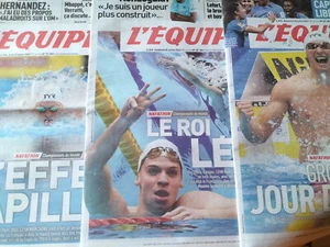 Lot 3 L'EQUIPE 27, 28 et 30 Juillet 2023 : Léon MARCHAND & Maxime GROUSSET - Photo 1/4