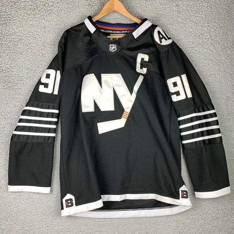 New York Islanders John Tavares #91 Inaugural Jersey 52 AL Patch Brooklyn NHL L Cover