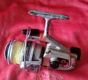VINTAGE Daiwa 160RL REEL - Picture 1 of 4