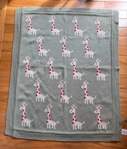 NEW ! - GIRAFFE Figure pattern Knit Cotton Heavy Baby Blanket Sage Color 40"x32" - Picture 1 of 9