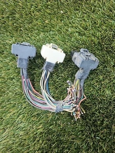 2002 Dodge Ram Truck Engine Control Module Wire End Connector Pigtail 56040210 - Picture 1 of 2