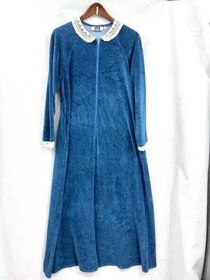 Vintage Saybury Robe Velour Womens Medium Santa Barbara Lace Cottagecore  y2k - Image 1 of 4