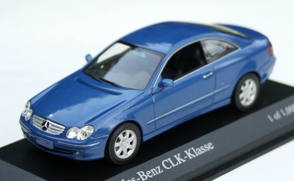 Mercedes CLK Coupé C209 año de construcción 2002-2005, azul jaspe metálico, MINICHAMPS 1:43, ob Foto 1 de 4