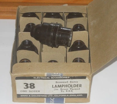 De colección Baquelita Atornillado Entrada Lámpara Bombilla Soporte Marrón Nuevo Antiguo Stock Foto 1 de 4